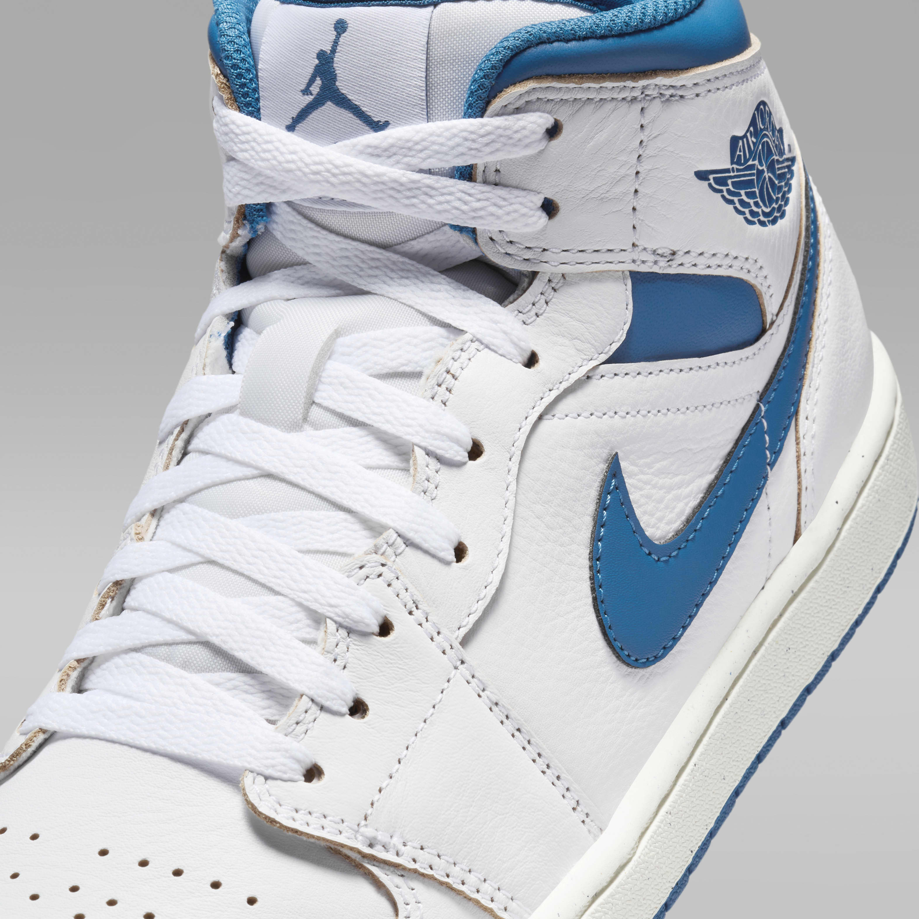 Retro 1 white blue discount